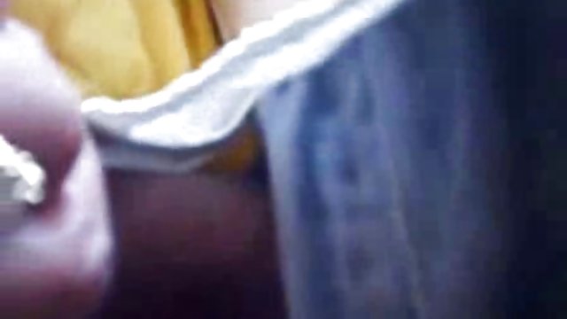 دانش آموزان لانا روهادس و MILF نیکولت شیگ با یک پسر جوان در یک هتل باند سکس تصویری چت شدند